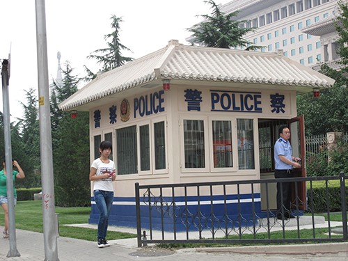 警务亭岗亭